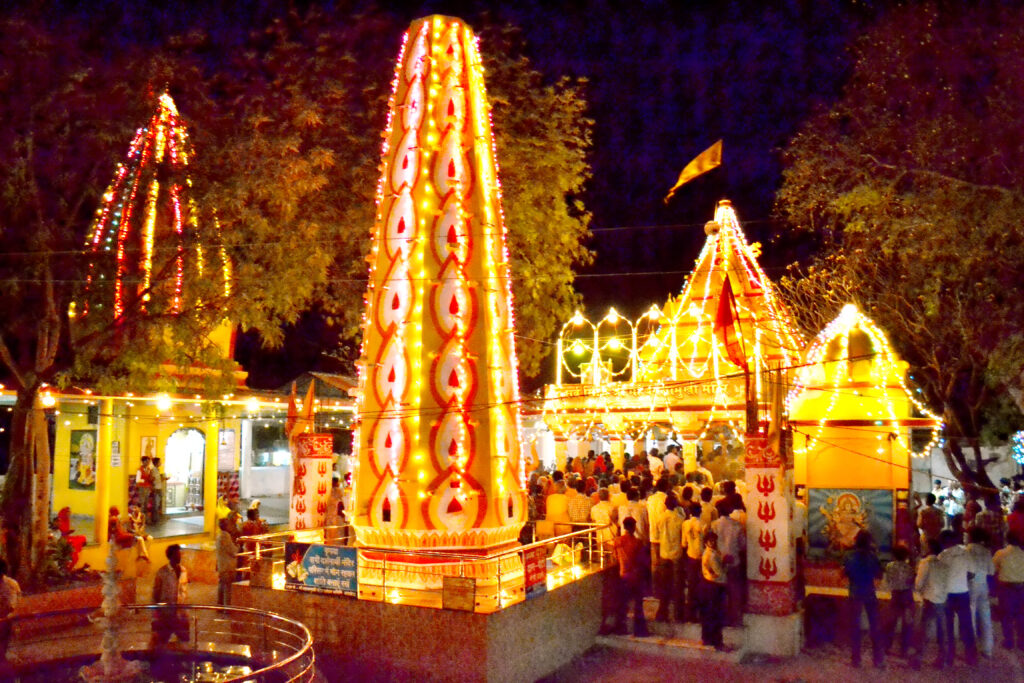 Maa Baglamukhi Temple Nalkheda, Maa Baglamukhi Pujan Path